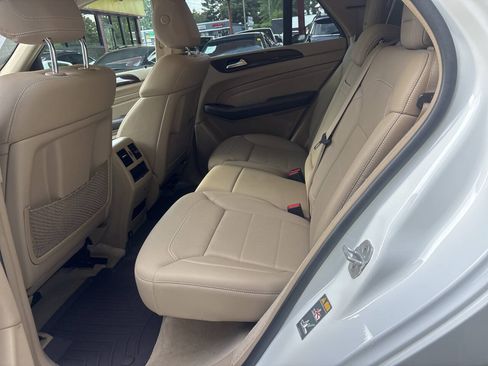 Used 2015 Mercedes-Benz ML 350 4MATIC image 13