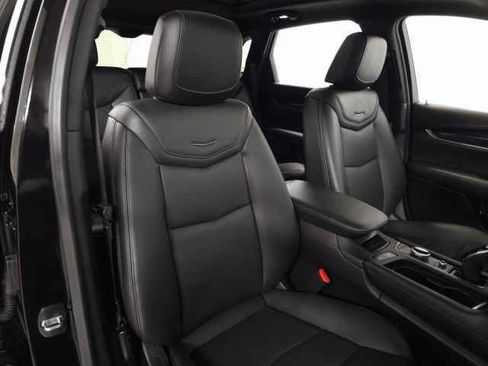 Certified 2023 Cadillac XT5 Premium Luxury image 36