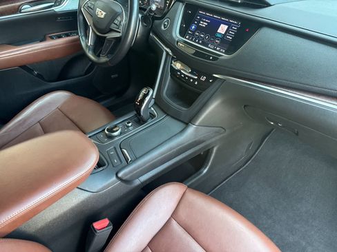 Used 2023 Cadillac XT5 Sportv AWD/4WD image 16