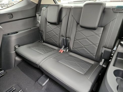 New 2026 Volkswagen Atlas SE image 18