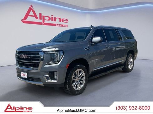 Certified 2022 GMC Yukon XL SLT w/ SLT Premium Package AWD/4WD image 1