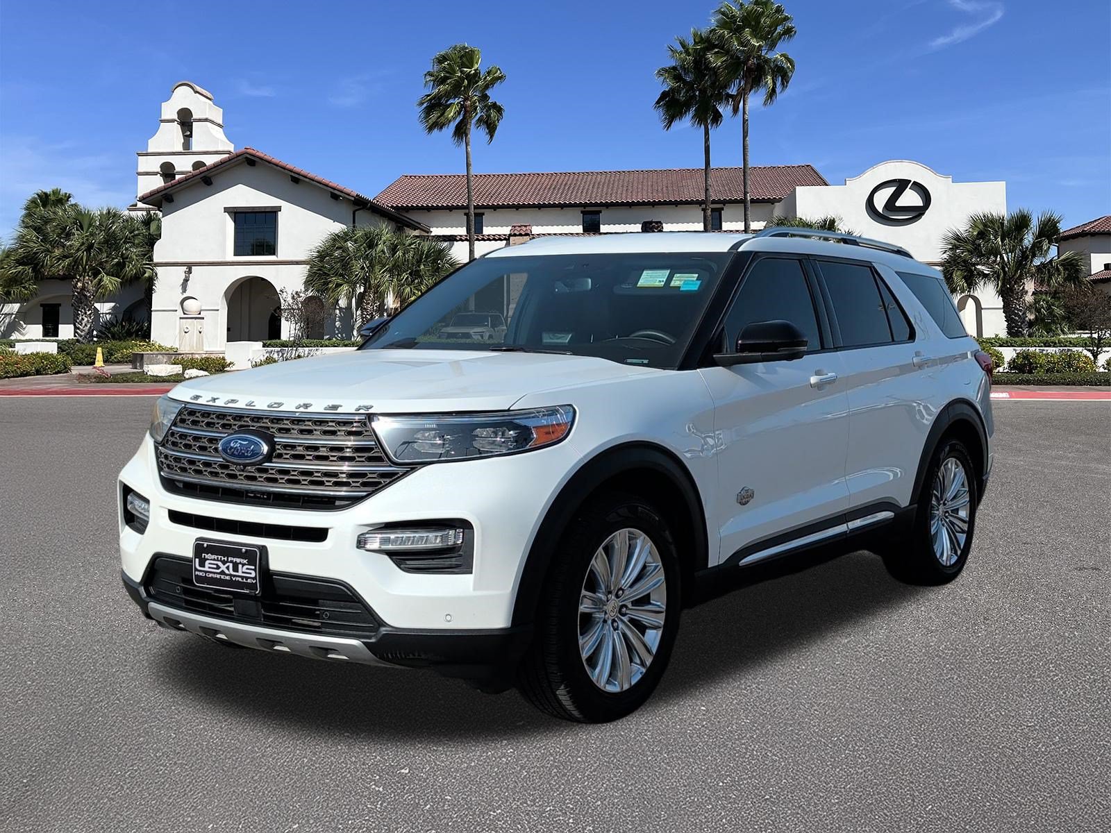 Used 2022 Ford Explorer King Ranch w/ Technology Package RWD image 5