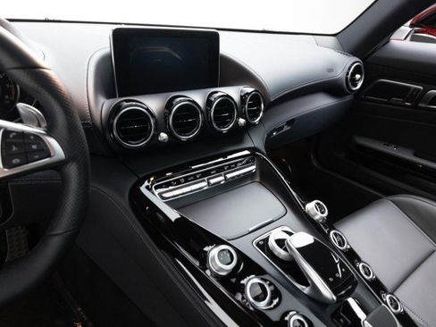 Used 2017 Mercedes-Benz AMG GT Coupe image 18