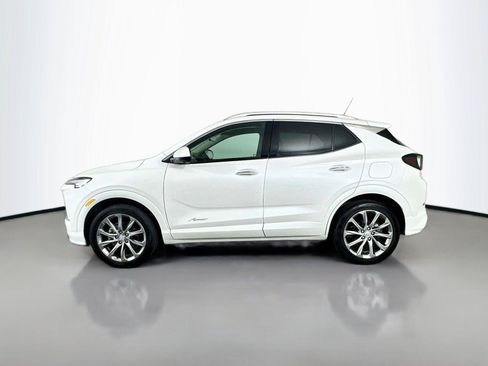 Used 2024 Buick Encore GX Avenir w/ Avenir Technology Package AWD/4WD image 8