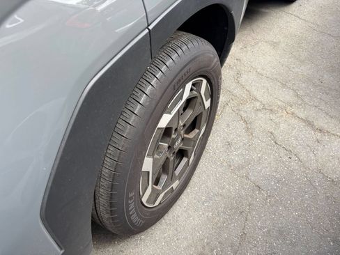 Used 2025 Hyundai Santa Fe SEL FWD image 33