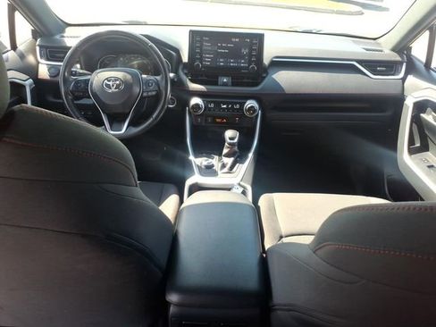 Certified 2021 Toyota RAV4 SE w/ Weather & Moonroof Package AWD/4WD image 18