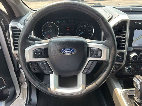 Used 2018 Ford F150 Lariat w/ Equipment Group 502A Luxury AWD/4WD image 26