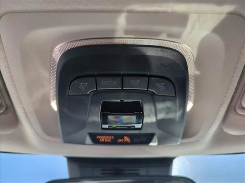 Used 2023 Toyota Corolla LE image 20