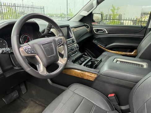Used 2016 GMC Yukon Denali w/ Open Road Package AWD/4WD image 15