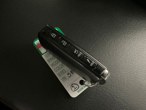 Used 2025 MAZDA CX-5 Carbon Edition image 12