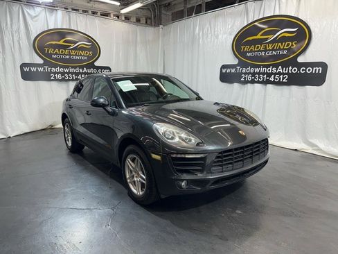 Used 2017 Porsche Macan image 1