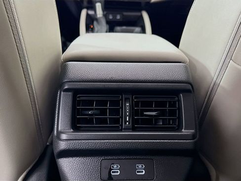 Used 2025 Honda Accord Touring image 34