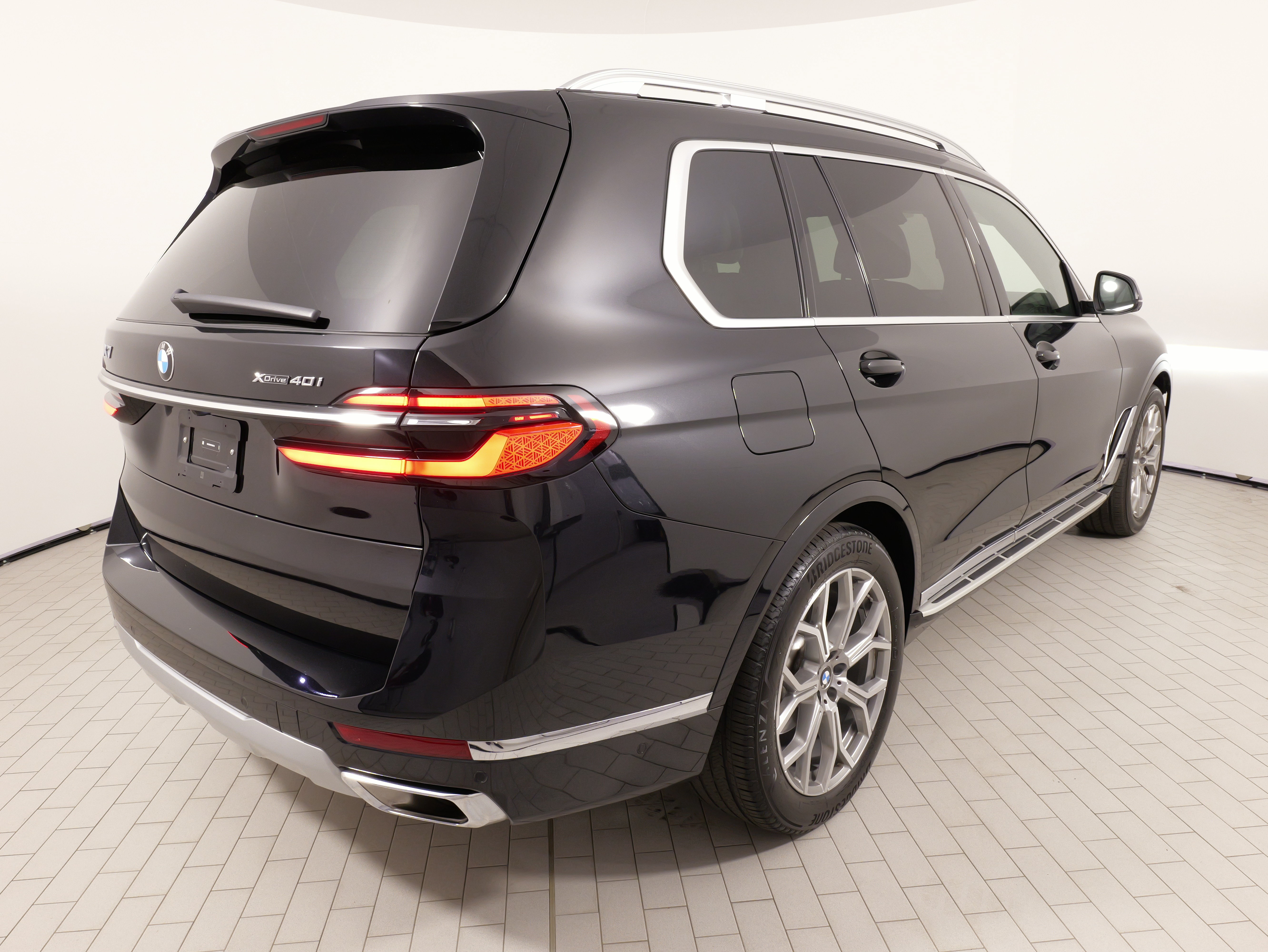 Used 2026 BMW X7 xDrive40i AWD/4WD image 10