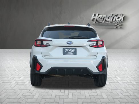 Certified 2024 Subaru Crosstrek 2.0i Premium image 8