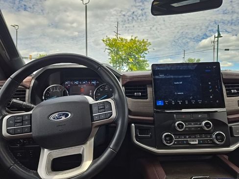 Used 2022 Ford Expedition Max Limited AWD/4WD image 39