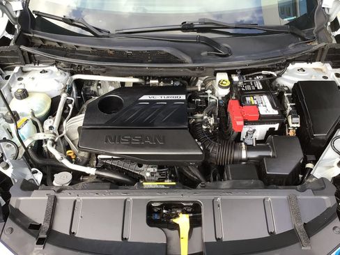 Used 2023 Nissan Rogue SV FWD image 37