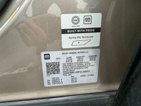 Used 2023 GMC Acadia SLE AWD/4WD image 21