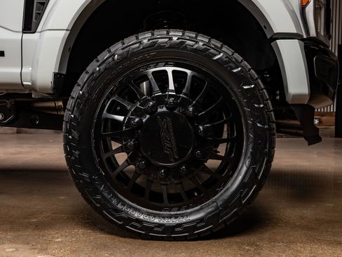 Used 2026 Ford F450 XLT w/ 360-Degree Camera Package image 12