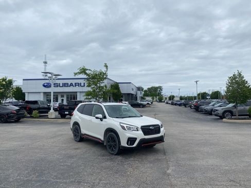 Used 2020 Subaru Forester Sport AWD/4WD image 9