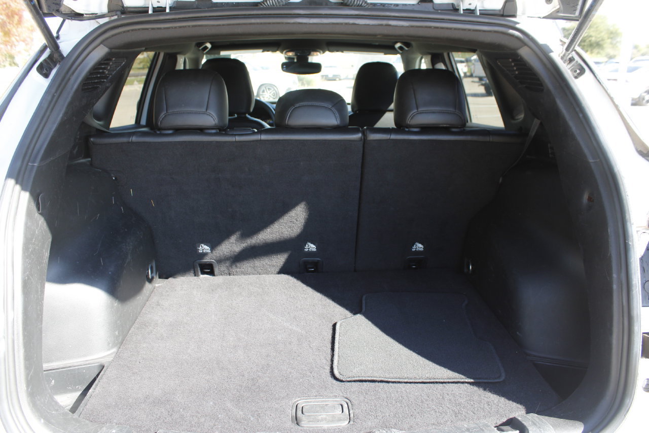 Used 2025 Jeep Compass Limited AWD/4WD image 5