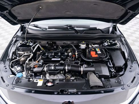 Certified 2018 Honda Accord EX-L image 29