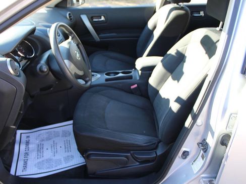 Used 2011 Nissan Rogue S image 15