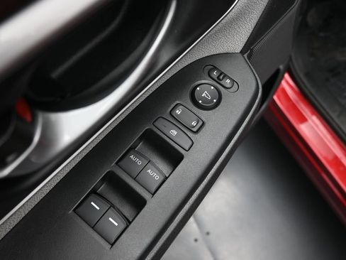 Used 2022 Honda CR-V EX image 19