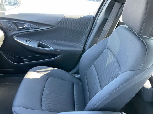 Used 2023 Chevrolet Malibu LT image 18