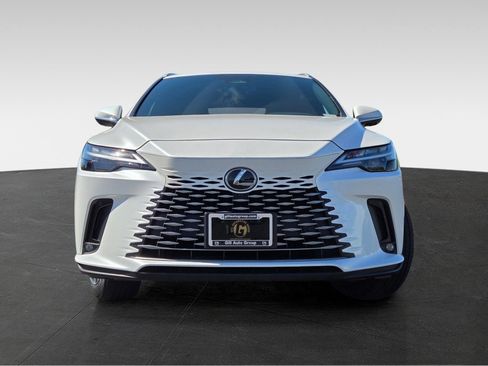 Used 2024 Lexus RX 350 Premium w/ Convenience Package FWD image 3