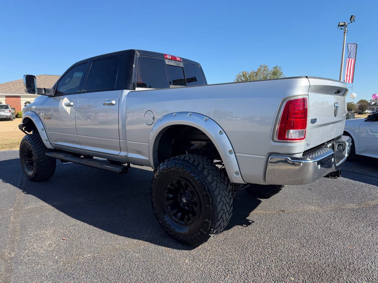 Used 2016 RAM 2500 Laramie AWD/4WD image 4