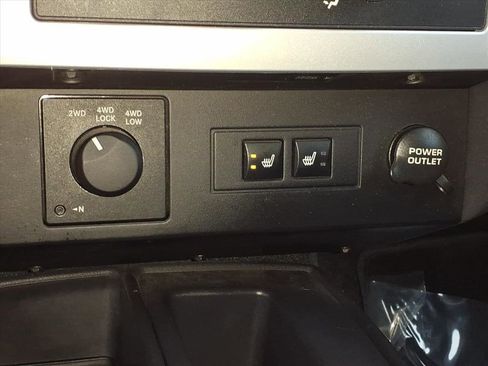 Used 2011 Dodge Dakota Laramie w/ Trailer Tow Group image 19