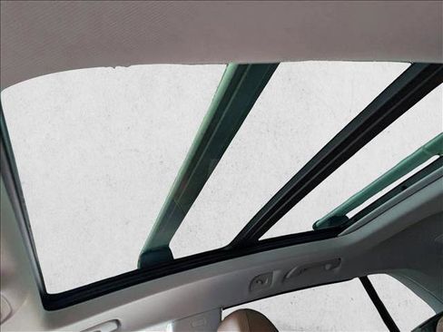 Used 2022 Audi Q8 Prestige w/ Prestige Package image 15