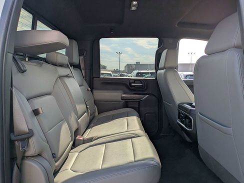 Used 2021 Chevrolet Silverado 2500 LTZ w/ LTZ Plus Package image 31