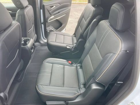 New 2026 Chevrolet Traverse High Country w/ LPO, Floor Liner Package AWD/4WD image 23
