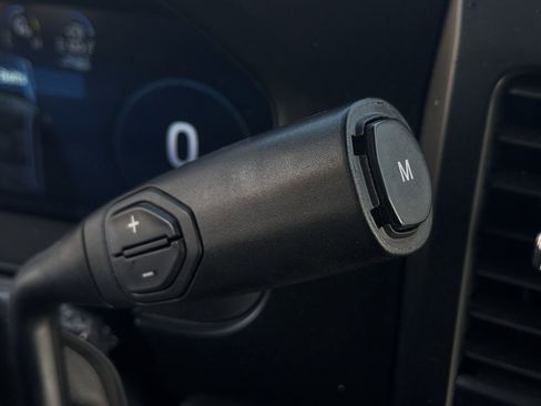 Used 2023 Ford F250 XLT w/ Black Appearance Package image 18