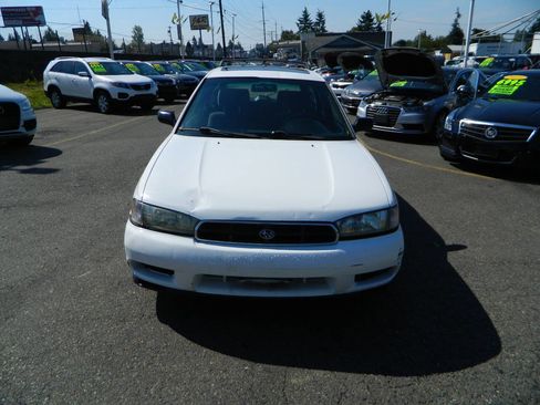 Used 1999 Subaru Legacy L image 3