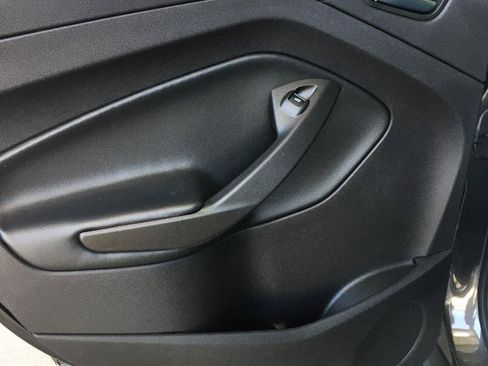 Used 2018 Ford Escape SEL AWD/4WD image 12