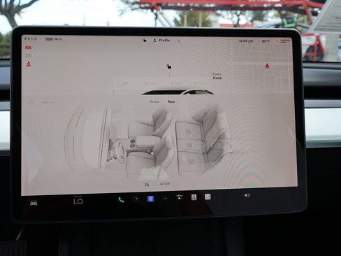 Used 2022 Tesla Model 3 image 52