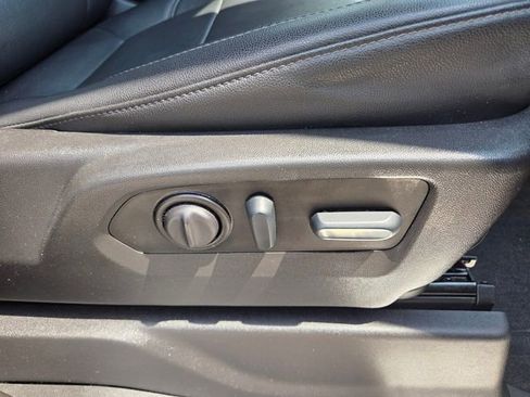 Used 2022 Chevrolet Silverado 1500 LTZ image 15