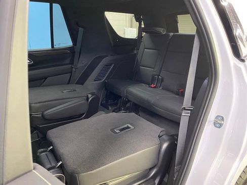 Used 2024 Chevrolet Tahoe Premier w/ Premium Package image 36