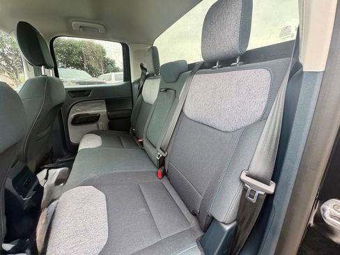 Used 2025 Ford Maverick XLT FWD image 11
