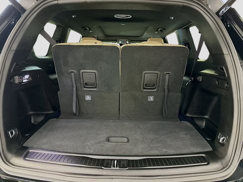 Used 2023 Jeep Grand Cherokee L Limited image 32