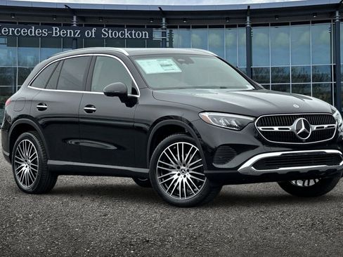 New 2026 Mercedes-Benz GLC 300 300 image 2