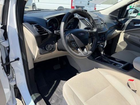 Used 2017 Ford Escape SE AWD/4WD image 21
