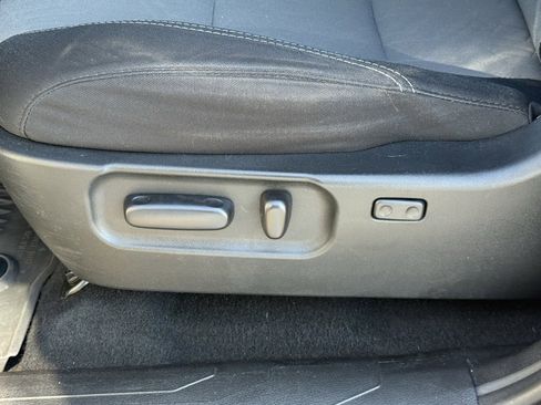 Used 2021 Toyota Tacoma TRD Sport image 12