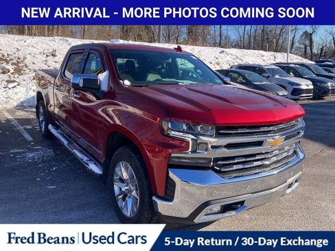 Used 2022 Chevrolet Silverado 1500 LTZ image 1
