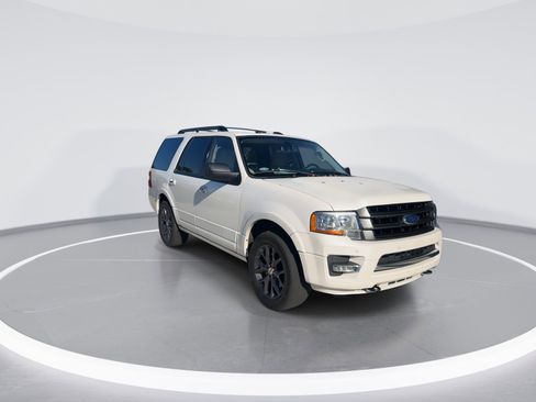 Used 2017 Ford Expedition Limited w/ Equipment Group 301A image 2