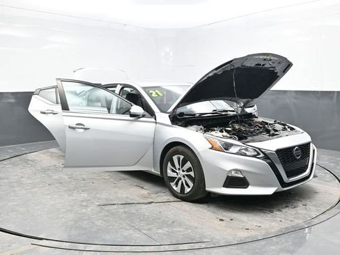 Used 2021 Nissan Altima 2.5 S image 33