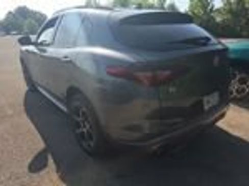 Used 2023 Alfa Romeo Stelvio Veloce AWD/4WD image 4
