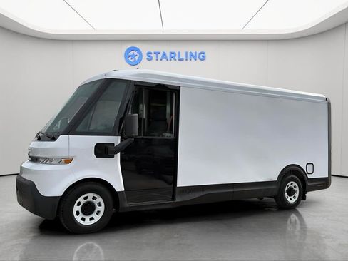 Used 2024 Chevrolet Brightdrop 600 w/ Commercial Equipment Package AWD/4WD image 3